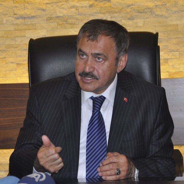 Eroğlu: Arkasına terör örgütünü alan partiyle işimiz yoktur