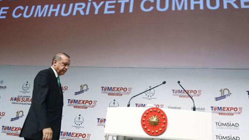 Törene ara vermek zorunda kaldı