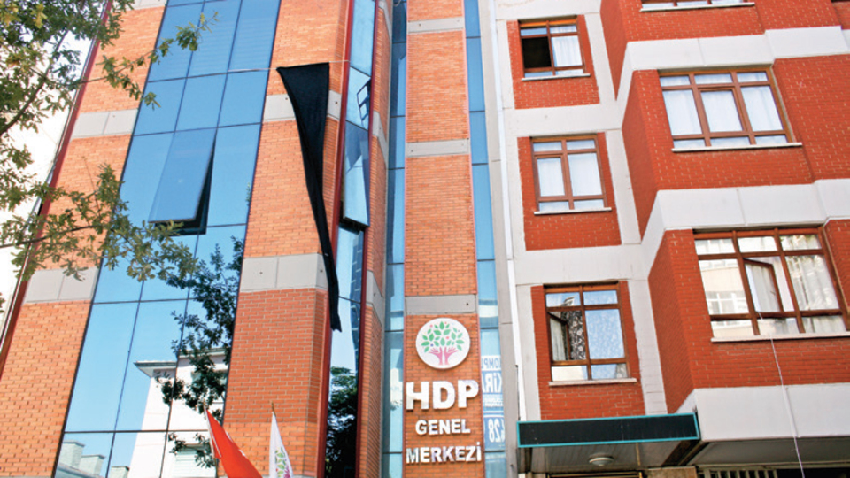 'IŞİD endişesiyle HDP binası boşaltıldı' iddiası