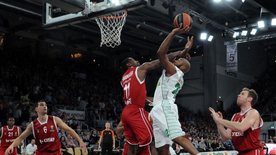 Darüşşafaka Almanya'da kayıp!