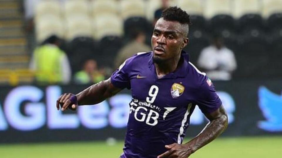 Emenike kendini aştı!
