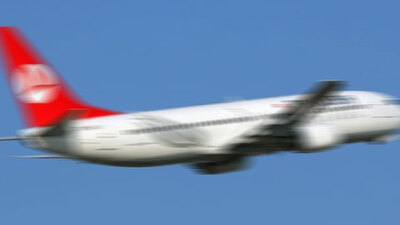 THY uçağı faciadan döndü!