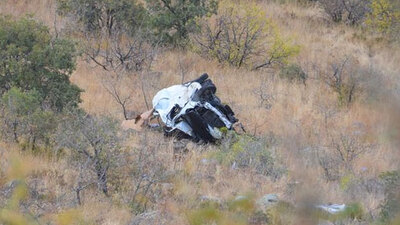 150 metreden düştü; 3 ölü!