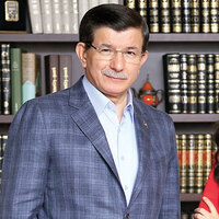 Evinin kapılarını ilk kez açtı!