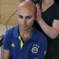 Aynalara küsmüştü ama...