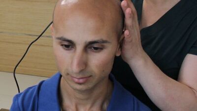 Aynalara küsmüştü ama...