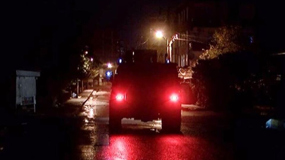 Diyarbakır'da IŞİD operasyonu: 2 polis şehit
