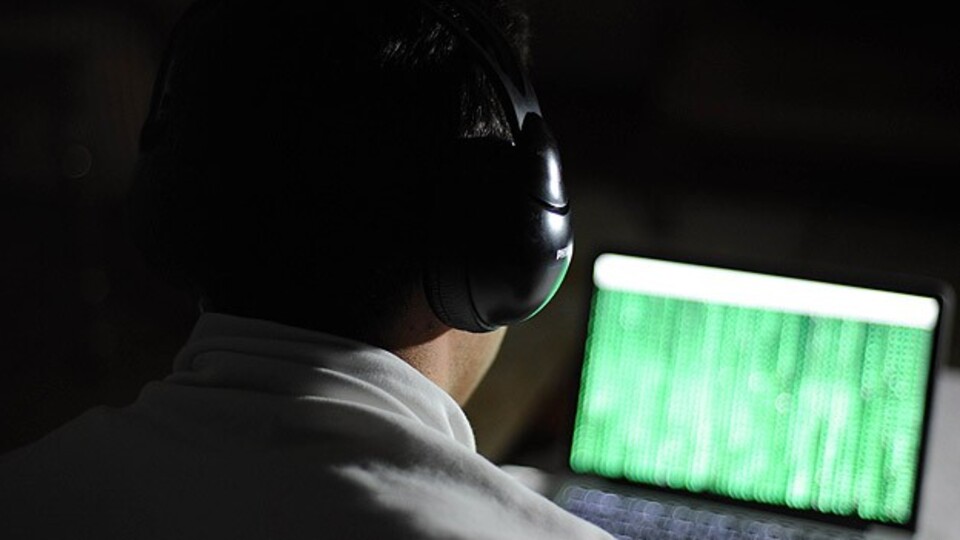 Toplam bin 706 kişi...