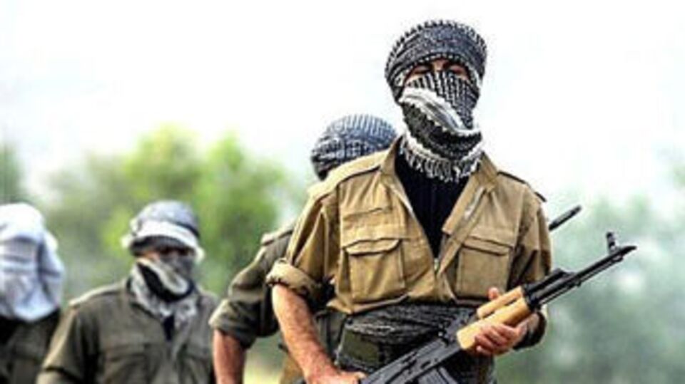 Şırnak'ta 10 terörist teslim oldu