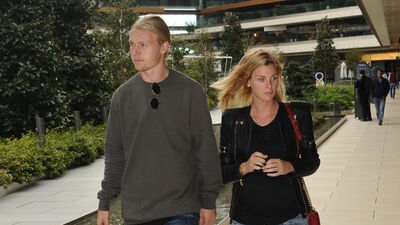 Eşiyle baş başa alışveriş yaptı