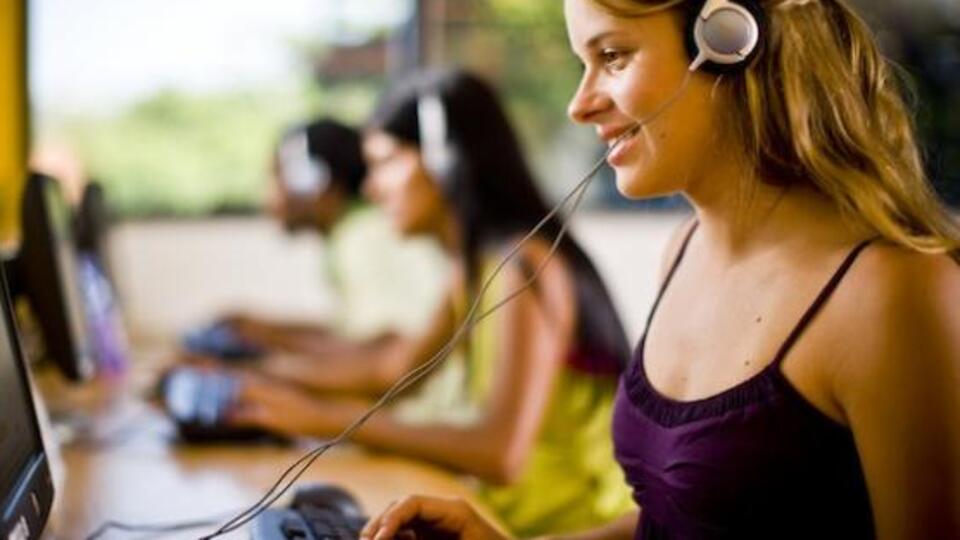 YÖK, akademisyenlere İngilizce öğretecek!