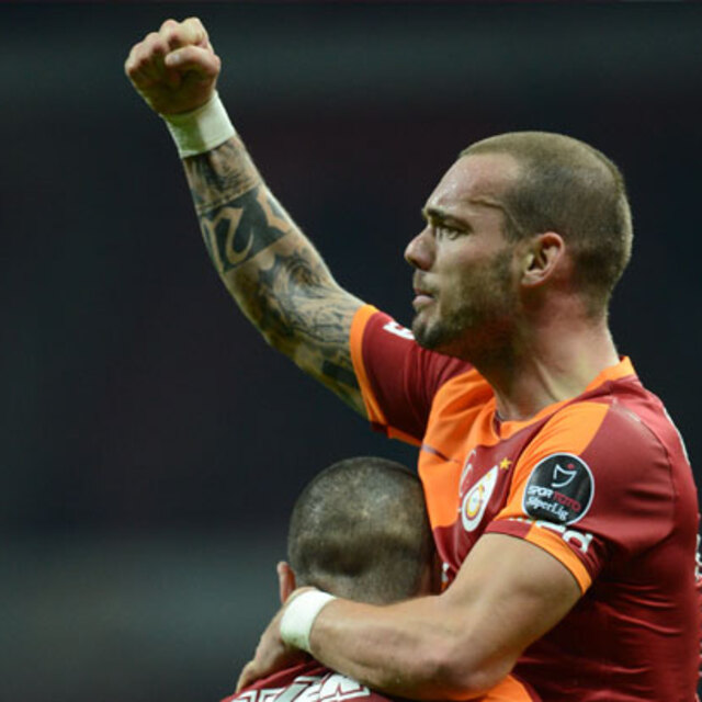 Galatasaray'da 30 milyonluk imza yarın!