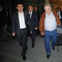 Dünyanın en yoksul başkanı İstanbul'a böyle geldi