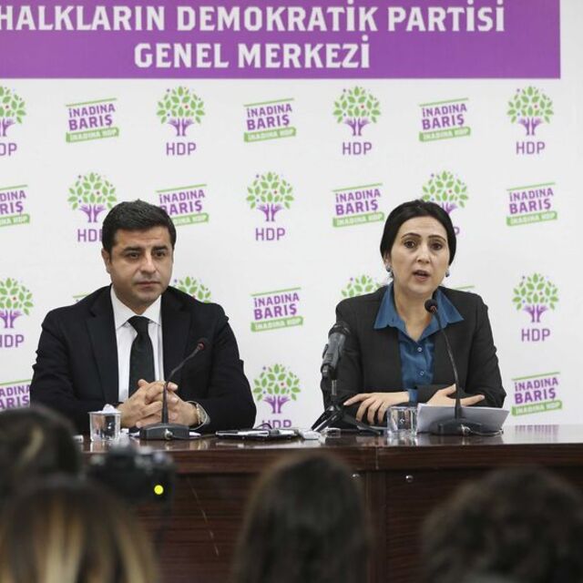 "Hükümetin her doğru işinin yanında olacağız"
