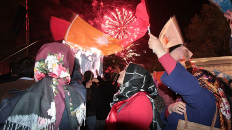 Seçmen sayısı 4 milyon arttı