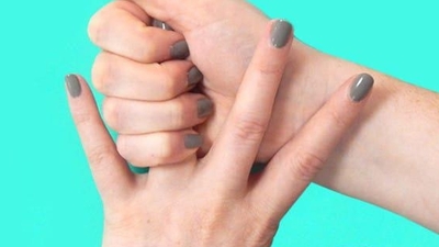 Parmaklarınızı 20 saniye sıktığınız zaman...