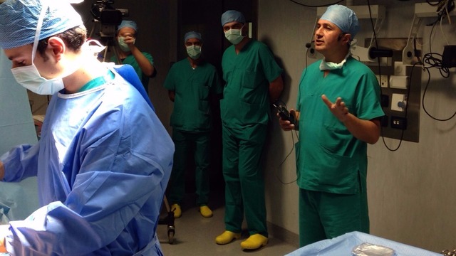 Türk doktor kanser hastalarına umut oldu!