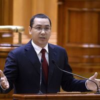 O ülkenin başbakanı istifa etti!