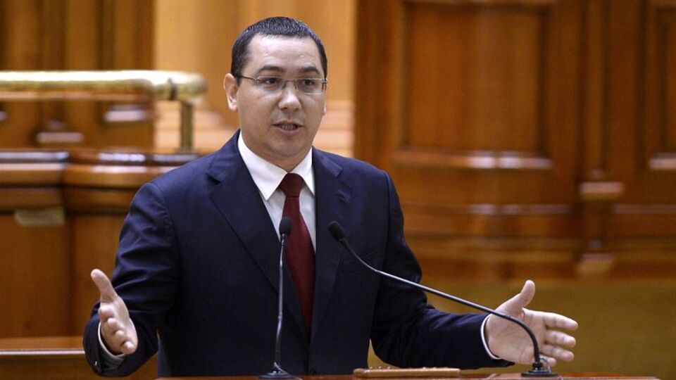 O ülkenin başbakanı istifa etti!