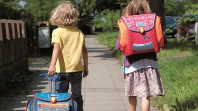 Çocuğunuzun çantası bu kiloyu geçmesin!