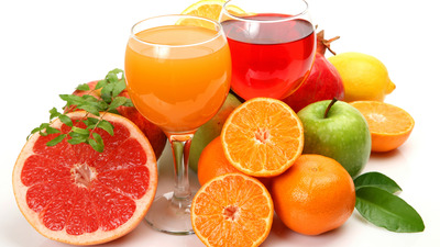 Taze sıkılmış meyve suyu hastalıklardan koruyor!