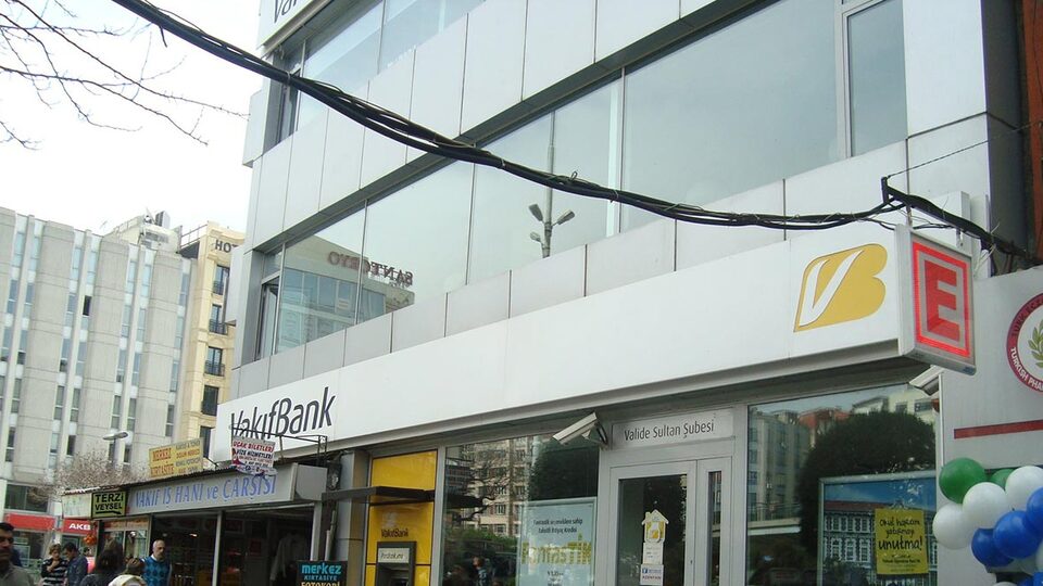 1.3 milyar liraya dayandı