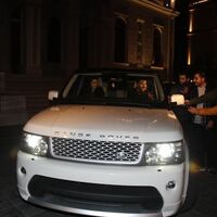 Aşkları doludizgin...