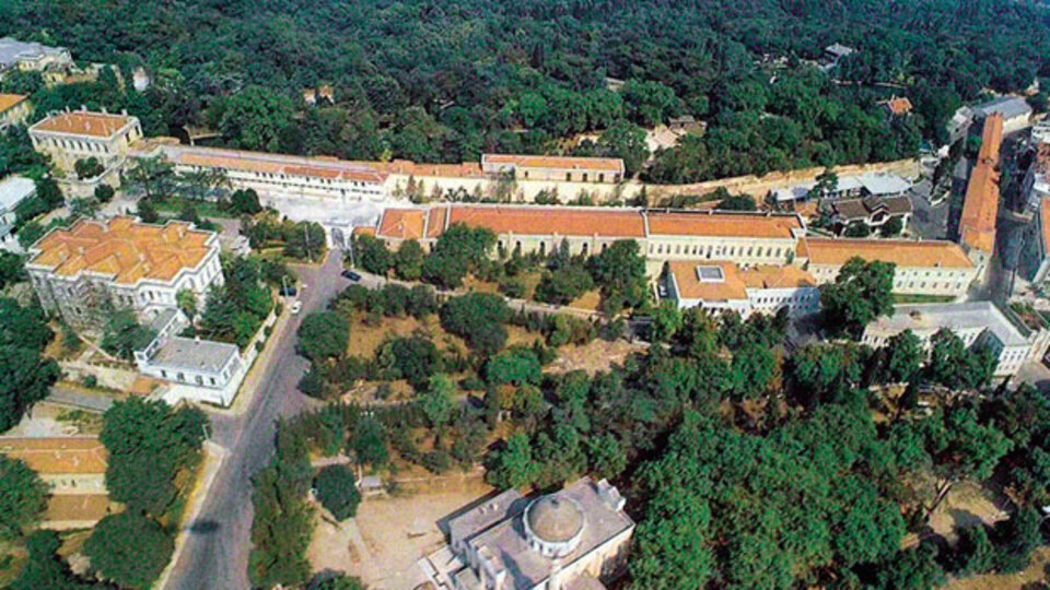 İstanbul'a da külliye!