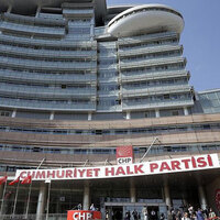 CHP'de olağanüstü kurultay çağrısı