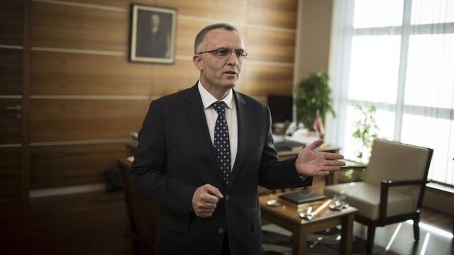 "Seçmen, AK Parti ve Davutoğlu'na teveccüh gösterdi"