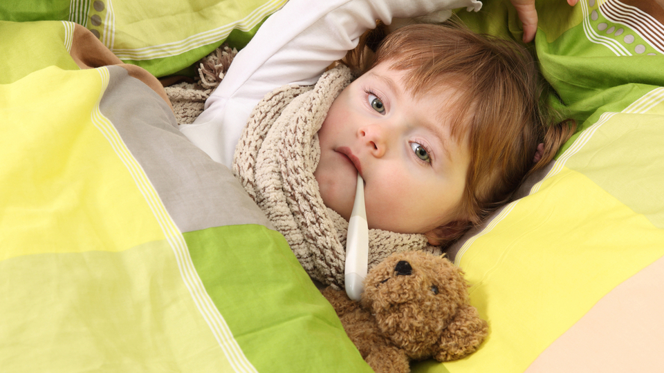 Anne sütü çocukları zaatüreden koruyor!