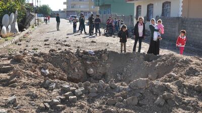 Kahreden izler gün ağarınca göründü