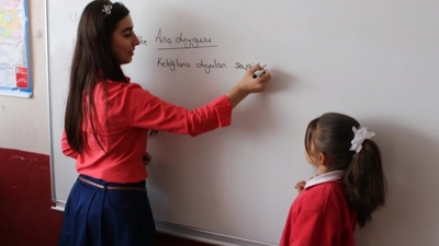 Yeni öğretmen, ustanın yanında staj yapacak!