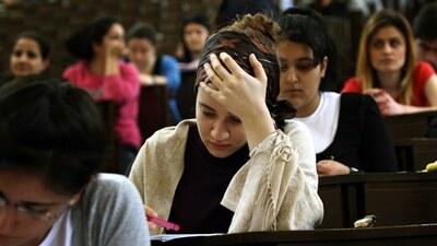 Bütünleme sınavında karar üniversitenin