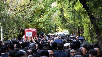 Şehit polis Arif Demir son yolculuğuna uğurlandı