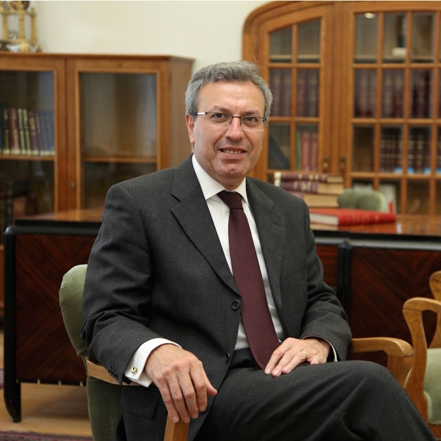 Adnan Bali: Başarınız Cem Yılmaz gibi hak görülmeli