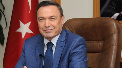 Akdeniz Üniversitesi rektörü görevden alındı