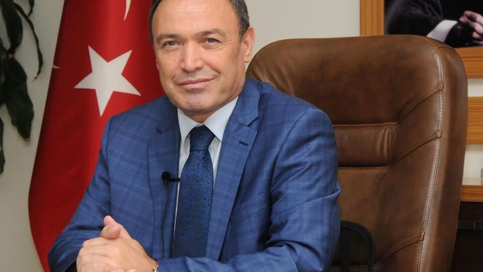 Akdeniz Üniversitesi rektörü görevden alındı