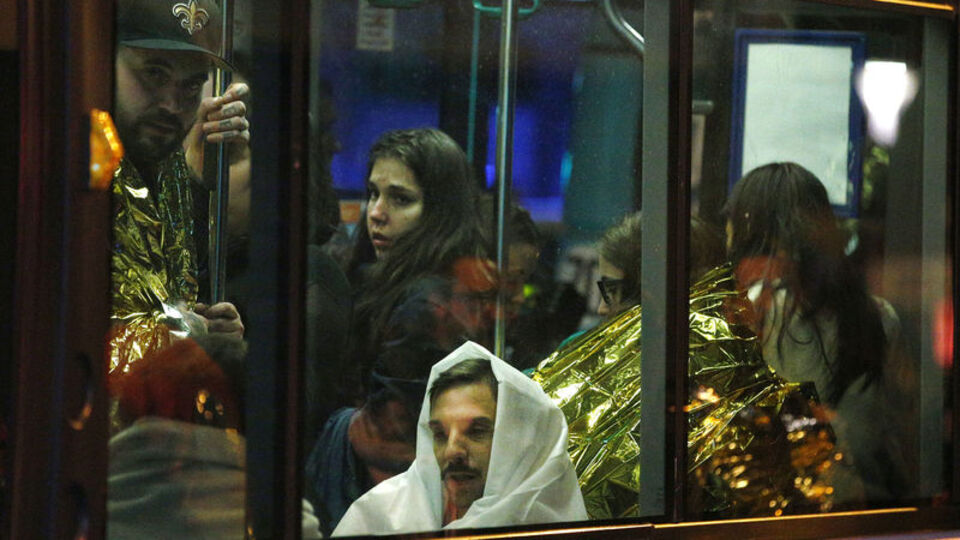 Paris'teki katliamdan böyle kurtuldular!