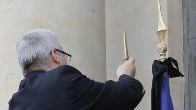 Fransa Cumhurbaşkanı Hollande: Saldırıları IŞİD düzenledi