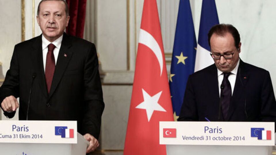 Erdoğan'dan Hollande'a taziye telefonu