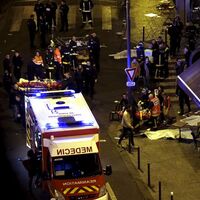 Paris'te sadece konser alanında 100 ölü var