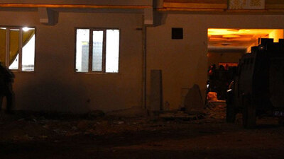 IŞİD baskınında patlama: 4 polis yaralandı