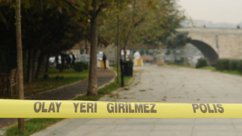 Yaklaşması yasaktı sokakta öldürdü!