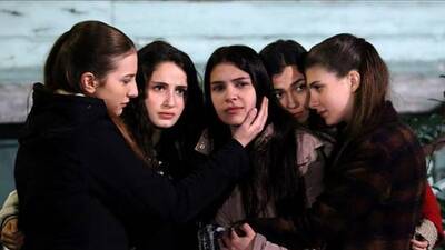 Kırgın Çiçekler 21.bölümü ile ekranlara geldi