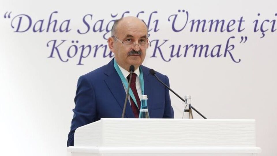 "Aşılama programları aynen devam edecek"
