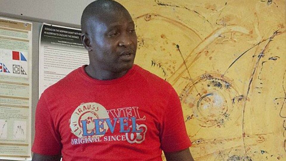 1 milyon dolarlık problemi çözdü!