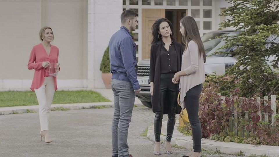 "Bizi kurtaracak tek şey, bizim aşkımız"