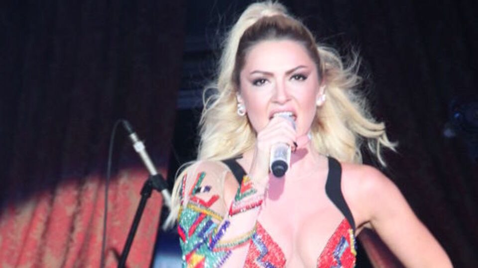 Hadise'nin paylaşımı yine olay oldu
