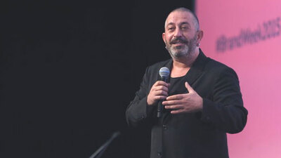 Cem Yılmaz: Şaşırıyorum, üzülüyorum